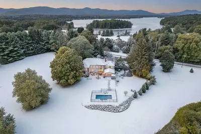 Image de Elegant 6-Br Berkshires Estate 10 Min to Bousquet