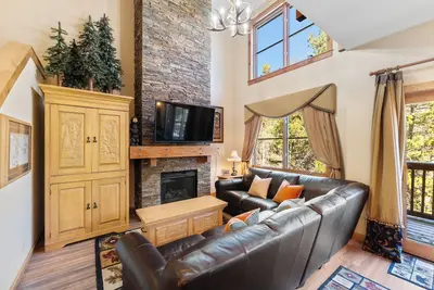 Image de Cozy Mountain Hideaway in Keystone — Relax in Peace, Ski in Minutes!