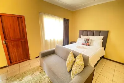 Image de Cosy Retreat for recharging and revitalization. Beautiful mountain view