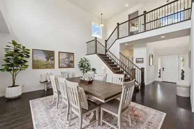 Image de Spacious Stay for Family Getaways and Work Trips in Centennial/Aurora