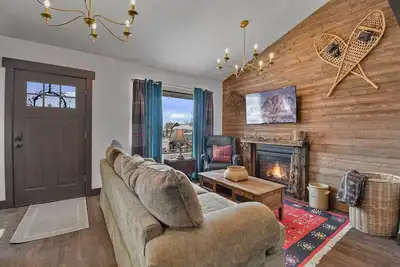 Image de 3bd/2ba, Hot Tub, Pickleball Court, Arcade, Wifi, Laundry, 10 min. to Park City