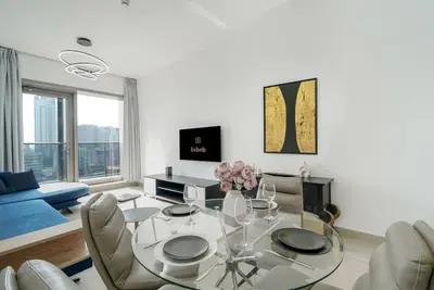 Image de Livbnb Suites - 2 Br w/ Scenic Marina View