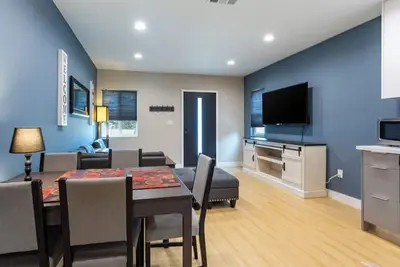 Image de Mins to Disney• Free Parking• Spanish Villa• WiFi