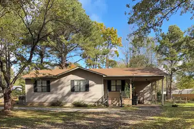 Image de Charming 3-bedroom, king size bed, 2 bathroom house Huntsville