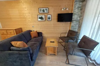 Image de À 50m des pistes de ski, 3ème étage, vue forêt, balcon, télévision, casier à ski, 32m², Les 2 Alpes