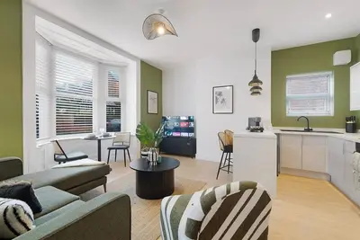 Image de New! 2br in Gladstone