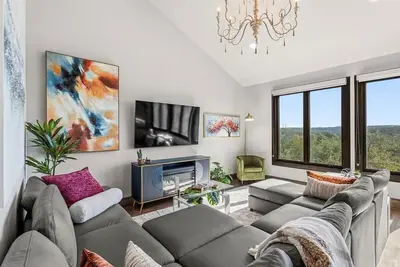 Image de Hope's Hill Country Retreat W/ 6prs Hot Tub