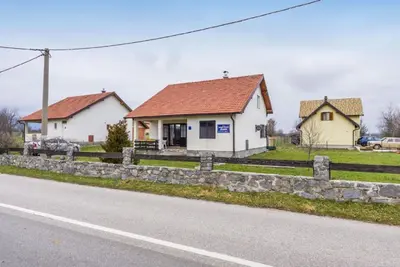 Image de Holiday Home Green Oasis Lika Three Bedroom Apartment (A6)