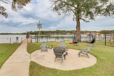 Private Dock & Yard! Modern Getaway in Mabank