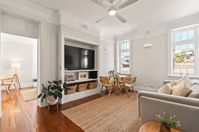 Image de Oceanview Art Deco Retreat Next to Coogee Beach