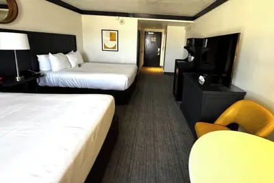 Image de Vegas Hotel w/ Casino + Restaurant & Lounge Bar Near Mgm Grand