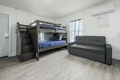 Image de Chill Studio Pensacola Getaway