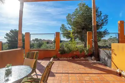 Image de Agréable appartement pour 4 personnes avec piscine, Wifi, climatisation, Tv et patio