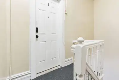 Image de Chic 2br Apartment Near Branch Brook Park, 20 Min to New York City