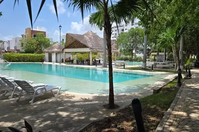 Image de Paraiso Liverte Cancun 603. Spacious and comfortable apartment, excellent amenities.