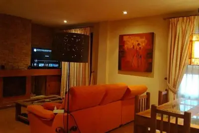 Chalet à Rivero de Posadas avec piscine