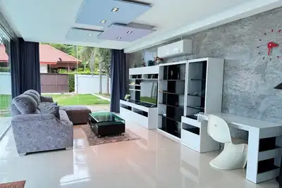 Image de Amigos Villa Piscine Privée avec Grand Jardin Chaweng