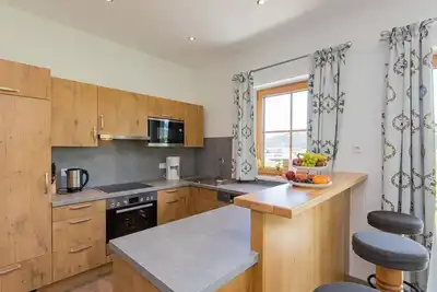 Image de Apartment A (6-12 persons/3 bedrooms) - Unterfischergut