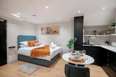 Image de Lindenstone | Relaxing Home 1 Min From Centre