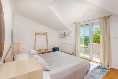 Image de Luxurious 4-bedroom villa with pool wellness & spa