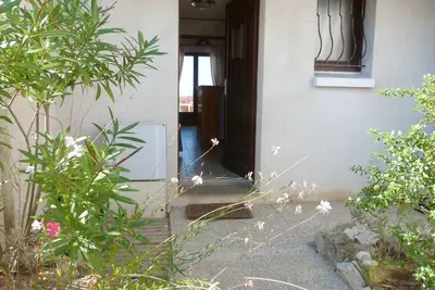 Image de Maisonnette avec Terrasse et Vue Mer, Animaux Admis