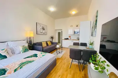 Image de Modern Prague 1 Retreat with Stunning Museum Views