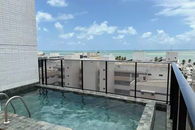 Image de Cozy and modern apartment with balcony.