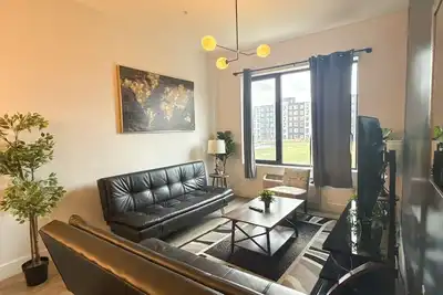 Image de Beautiful 2br Next to Airport 7479