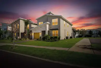 Image de Fabulous Villa 5Bd Pool   Spa - Next to Disney 611