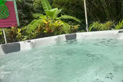 Image de Villa Leonardo, élégance tropicale avec jacuzzi privé