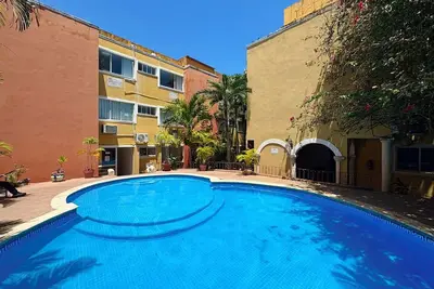 Image de 4 Units |  Serene Stay w/ Access to Outdoor Pool & Garden in the Heart of Cancún