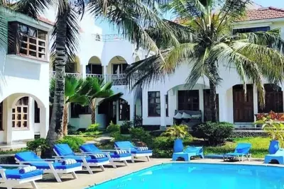 Image de Stay happy at Raz Homes