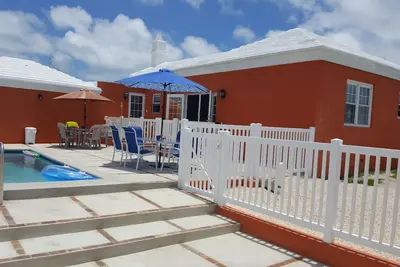 Image de Charming 2-bedroom cottage with Private Pool