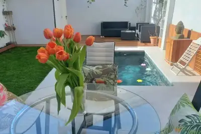 Image de Oasis with private pool in Madrid!