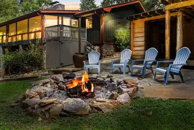 Image de Lake Lanier Escape - Gainesville Lakefront stay