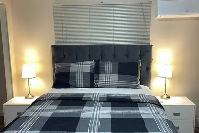 Image de Cozy Ground-Floor Room w/ Private Bath & Separate Entrance