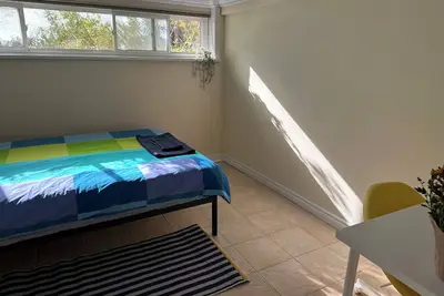 Image de North York Basement Stay – Full Kitchen & 3 Bedrooms