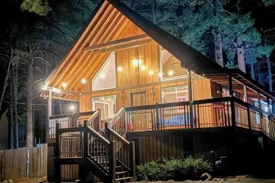 Image de Moki Pines Chalet - Stylish Stay Among the Pines