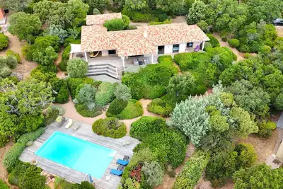 Villa A Pinedda Mare