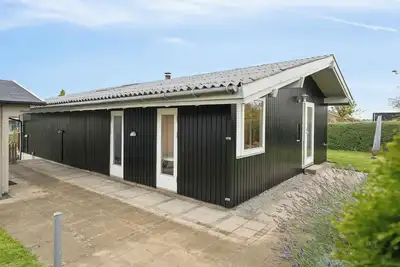 Image de Lovely bright cottage near Karrebæksminde