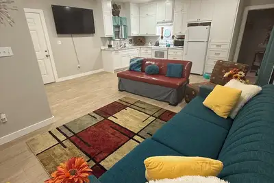 Image de Harlingen Hideaway – Your Home Away from Home -family and pet friendly