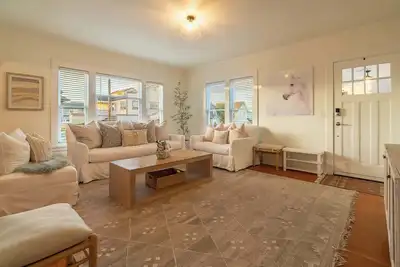 Image de Roof Top Deck • Near the Beach • Dog Friendly