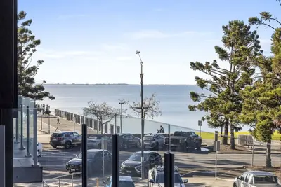 Image de Appartement 2 chambres en bord de mer avec balcon et coin bureau