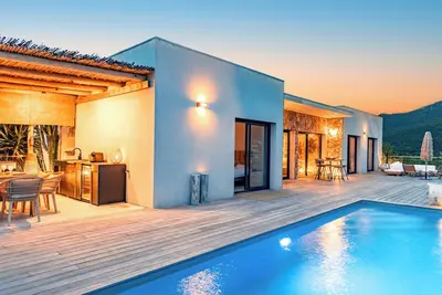 Image de Villa Saona, piscine chauffée - vue mer - plage Favone 5min à pieds