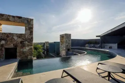 Image de Top Tulum Condo w/ Rooftop Pool & Sauna