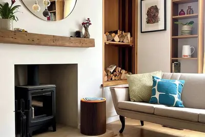 Image de Mid-Century Gem - Heart of Frome