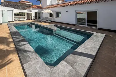 Image de Exclusive villa with heated pool in Costa Adeje - Tenerife🌴
