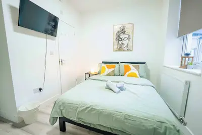 Image de Snug Studio with Hot Tub + WiFi