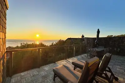 Image de Oceanview Luxury - 5br - Hot Tub - Steps to Beach