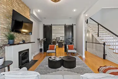 Image de Modern Home Near McCormick Place & Downtown - Bronzeville